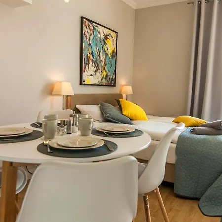 Apartment Studio Sea & Sun & Free Parking